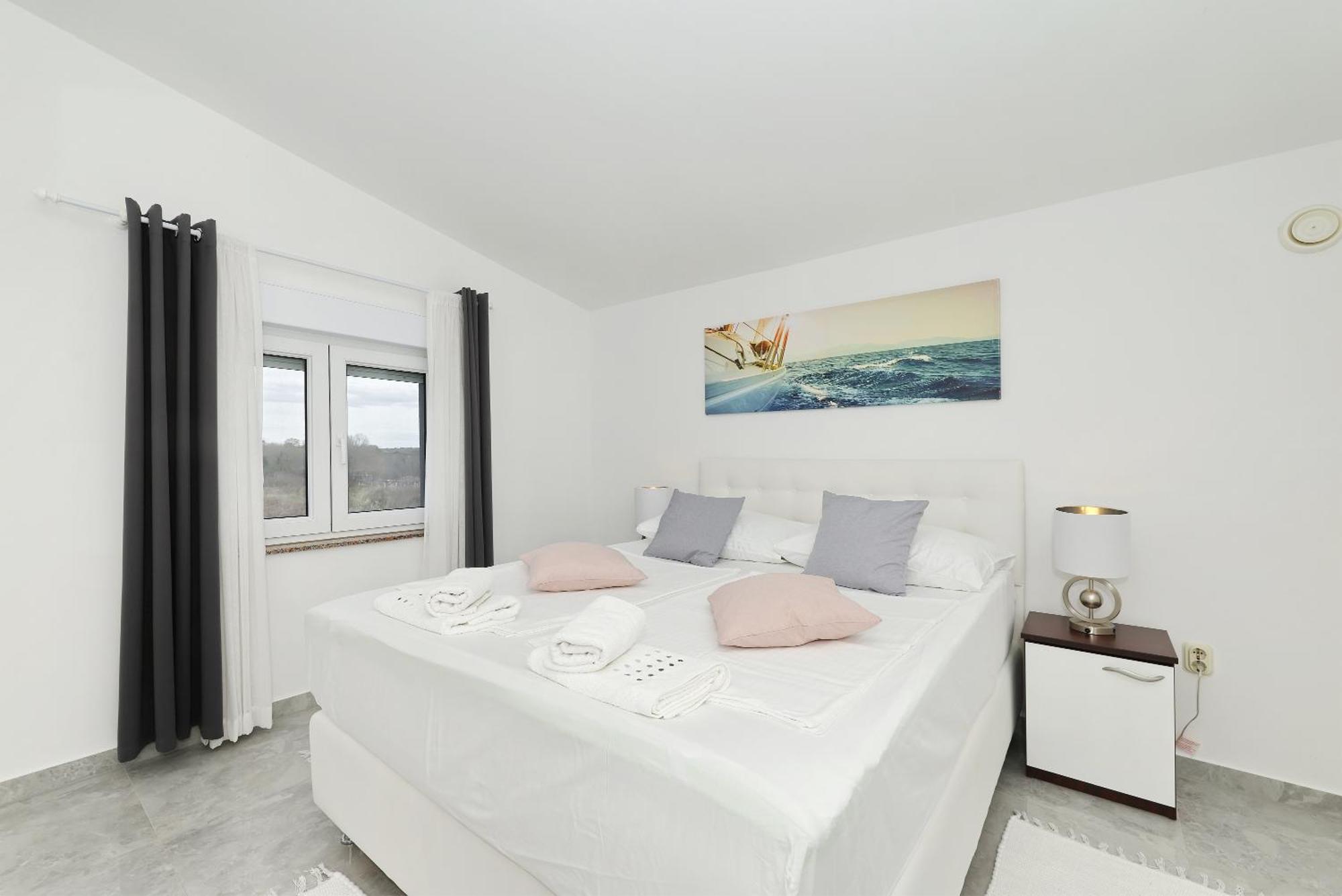 Apartments Rosini, 300M From The Beach With Shared Tavern And Bikes, Nin Εξωτερικό φωτογραφία