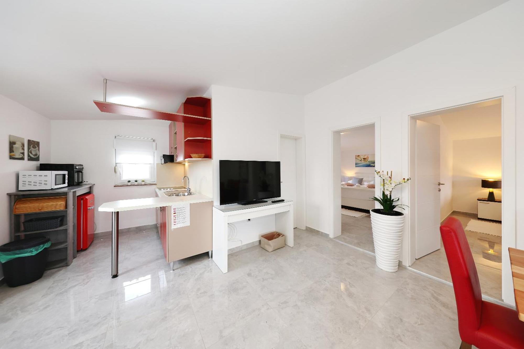 Apartments Rosini, 300M From The Beach With Shared Tavern And Bikes, Nin Εξωτερικό φωτογραφία