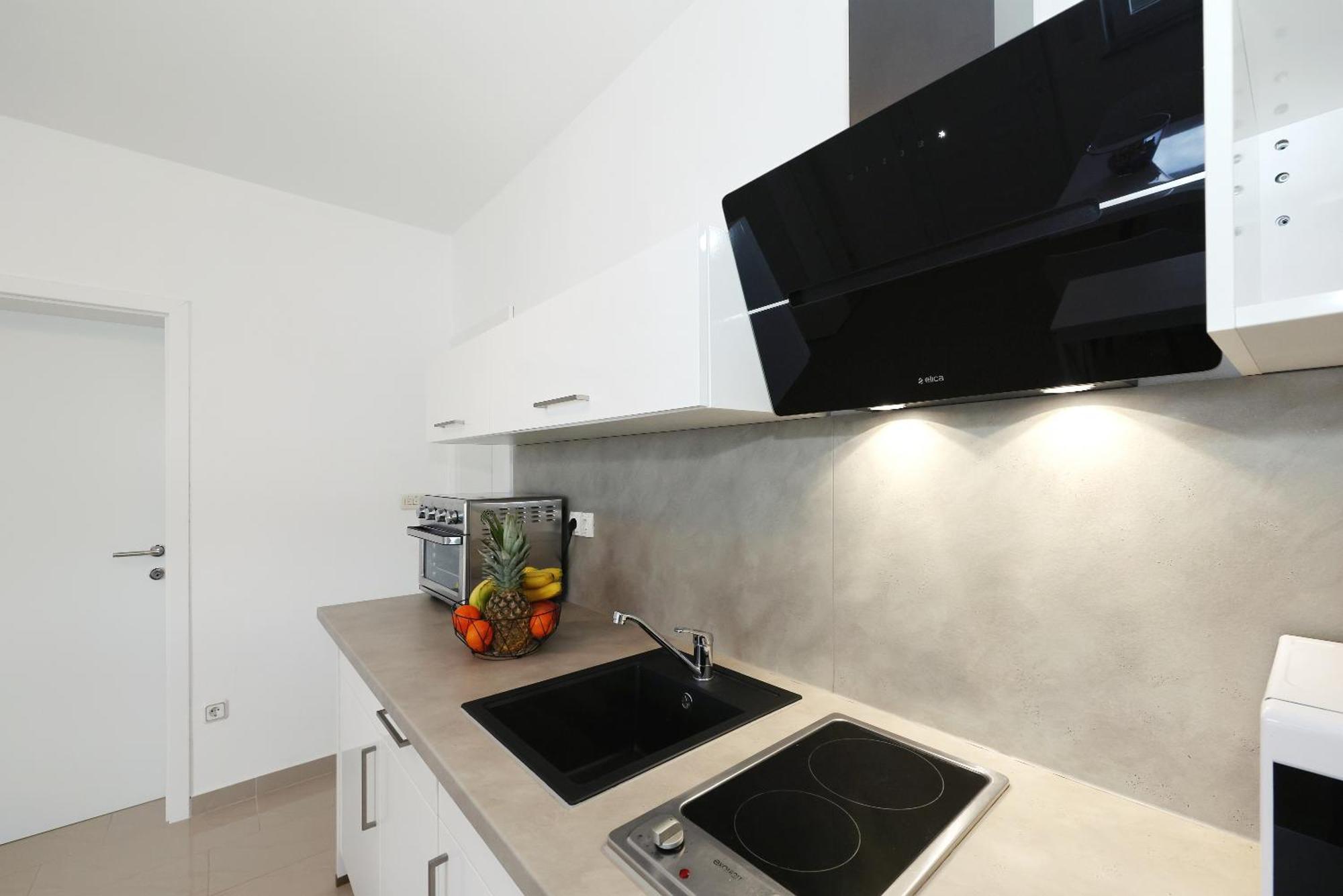 Apartments Rosini, 300M From The Beach With Shared Tavern And Bikes, Nin Εξωτερικό φωτογραφία